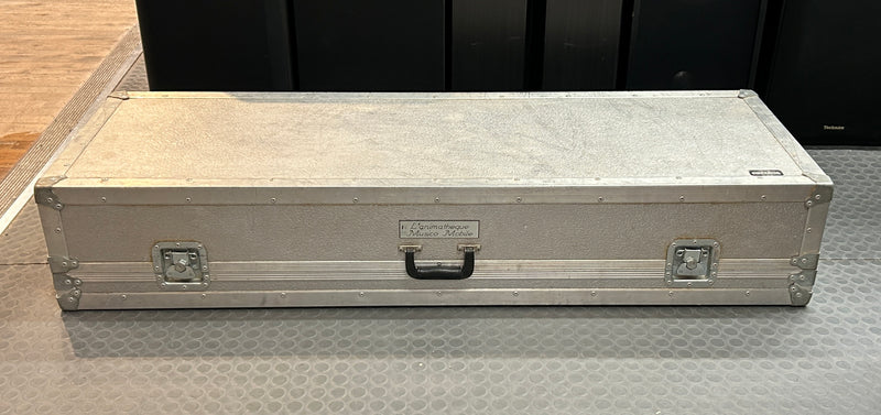 Road Case (59"x10"x19")