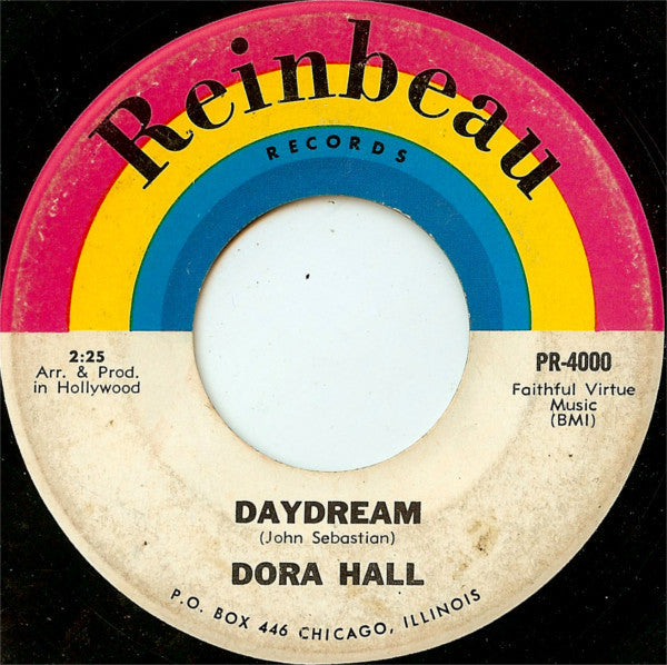 Dora Hall - These Boots Are Made For Walkin (45-Tours Usagé)