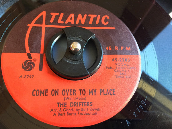 The Drifters - Come On Over To My Place / Chains Of Love (45-Tours Usagé)