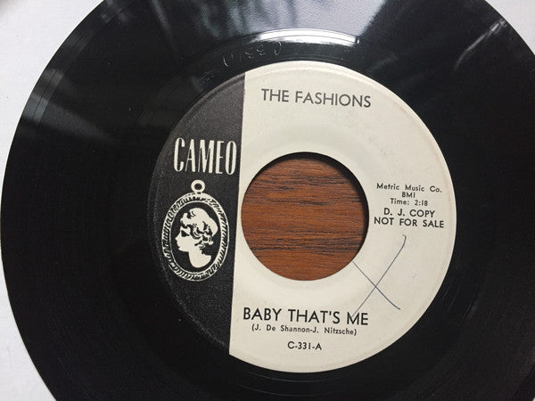 The Fashions (7) / The Fashions Friends - Baby Thats Me / Nick And Joe Callin (45-Tours Usagé)